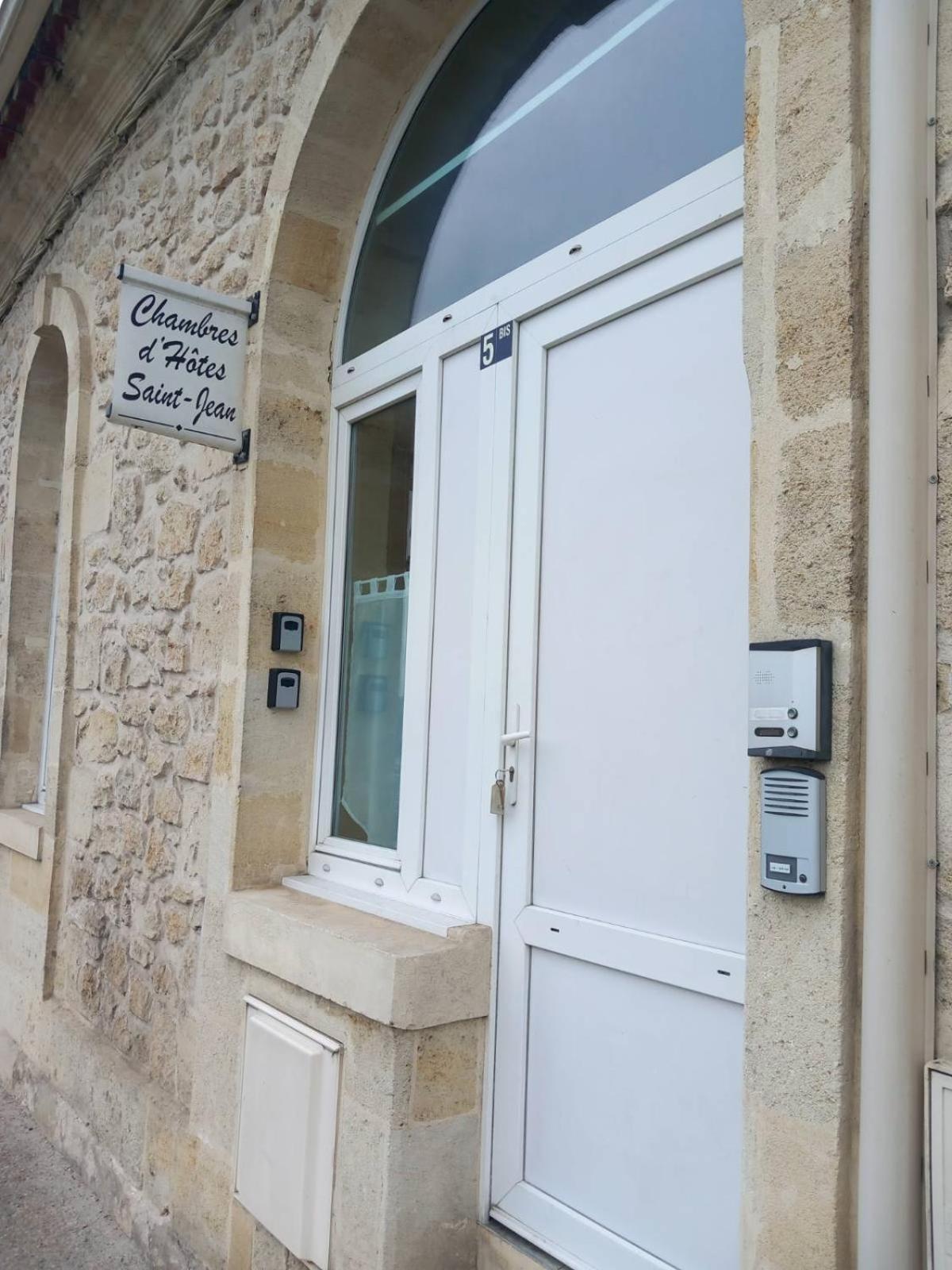 Chambres D'Hotes Saint Jean Екстер'єр фото