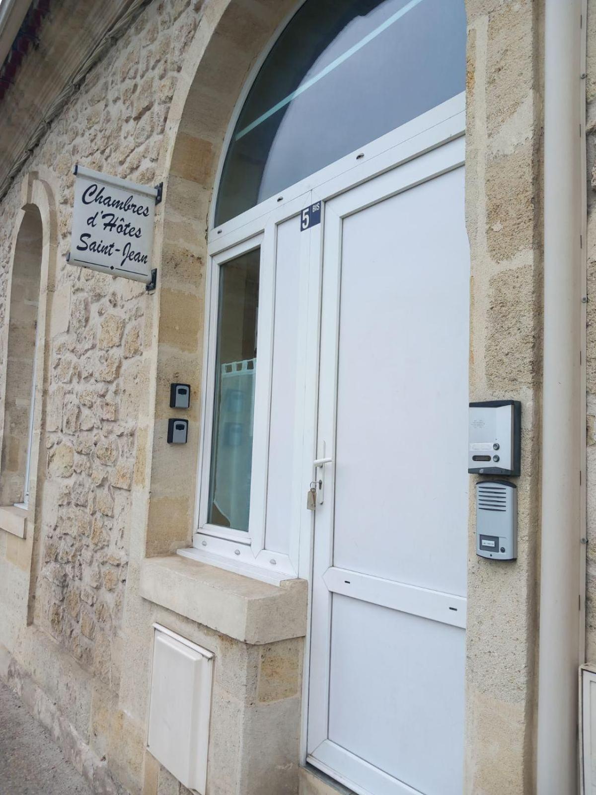 Chambres D'Hotes Saint Jean Екстер'єр фото
